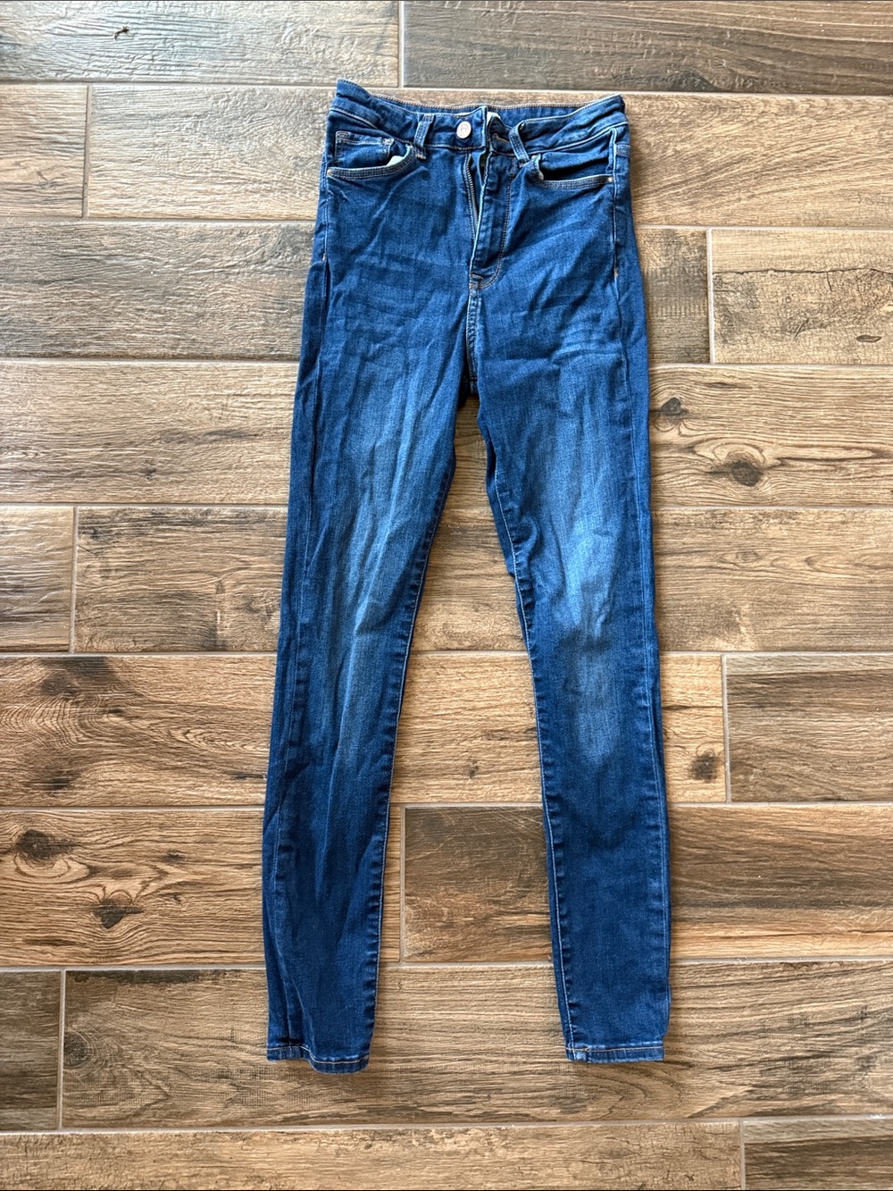 Forever 21 Dark Blue Skinny Jeans